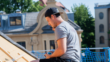 Dach Heilig's Blechle Moderne Ausrichtung Handwerk mit System