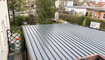 Dach Heilig's Blechle Saubere Anschlüsse statt späterer Feuchtigkeitsschäden